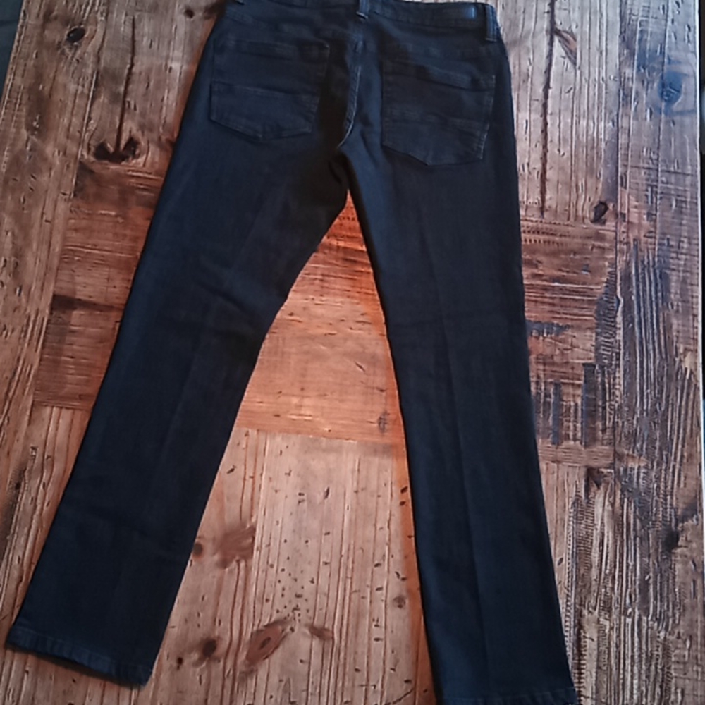 Kenneth Cole Jeans - Picture 9 of 9